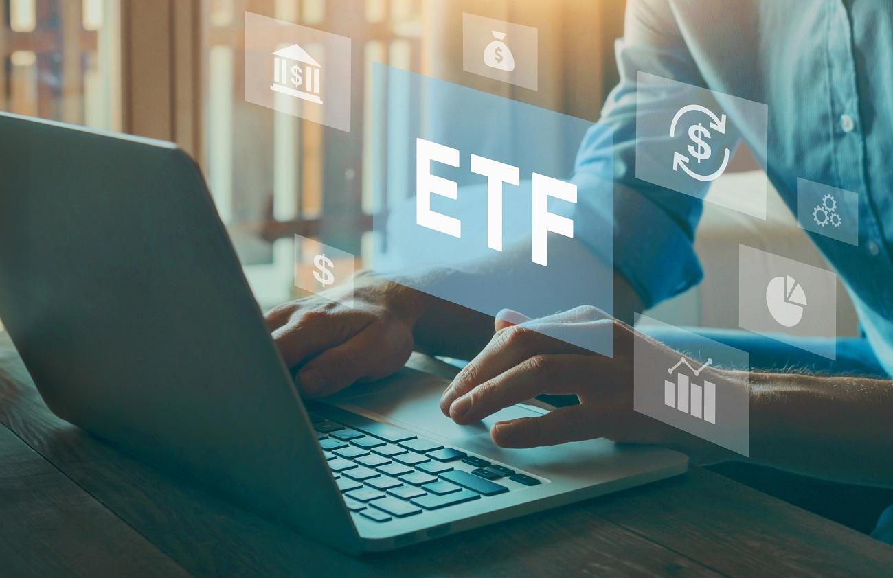 ETF fondy – co to je, jak do nich investovat a jak vybrat ten nejlepší